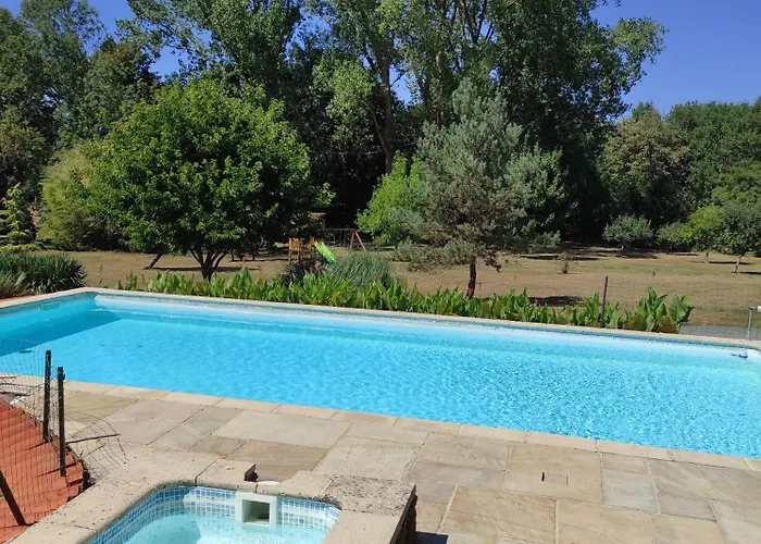 De L'orfraie Dom wakacyjny Saint-Juire-Champgillon